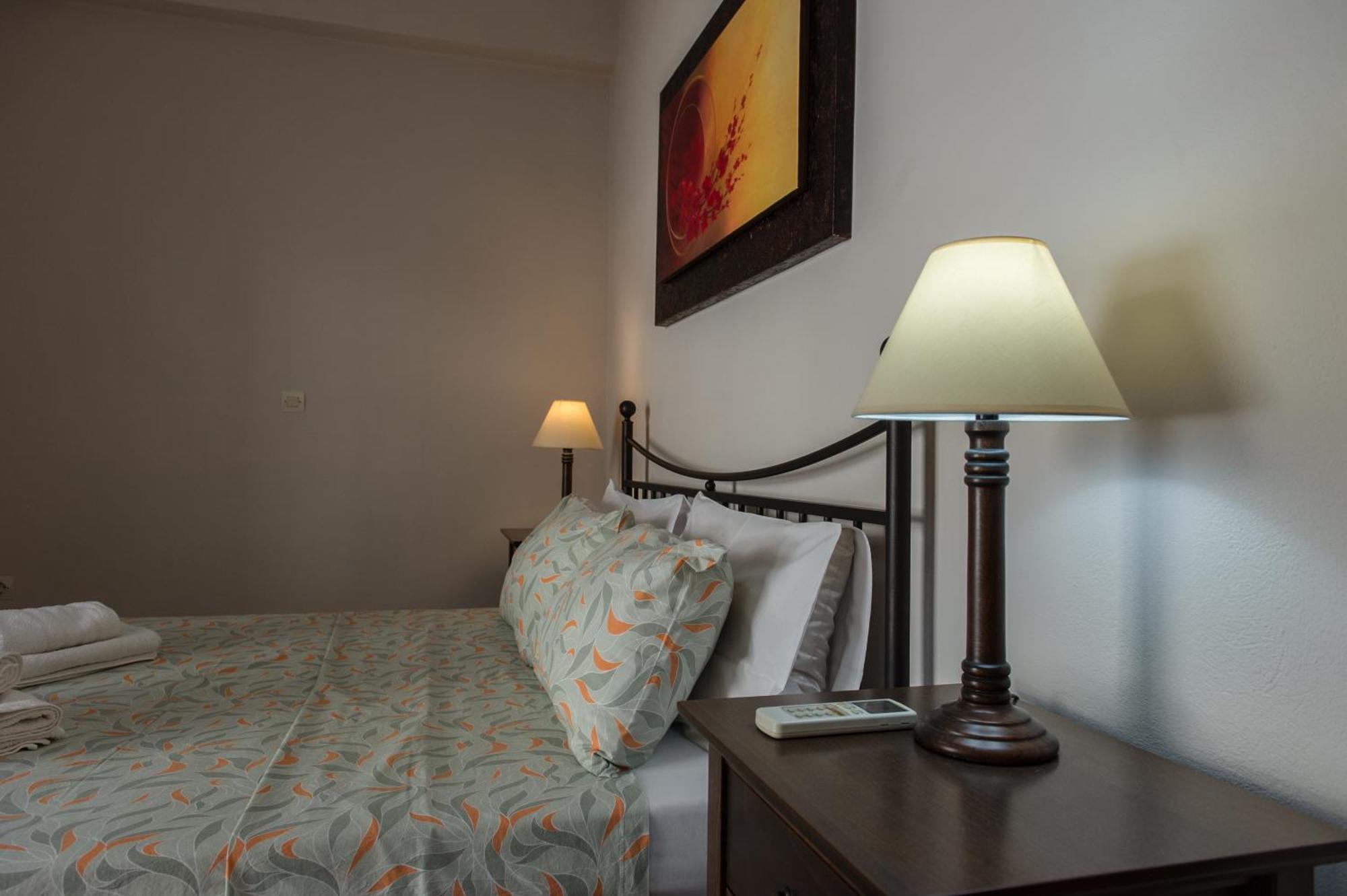 Kamari Blue Apartments Kalamata Zewnętrze zdjęcie