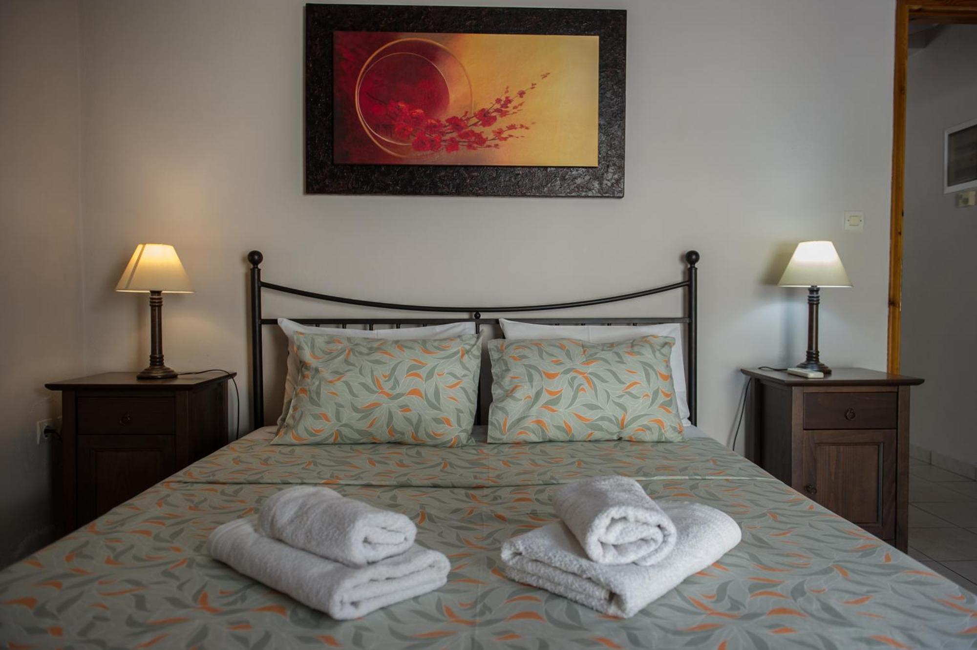 Kamari Blue Apartments Kalamata Zewnętrze zdjęcie