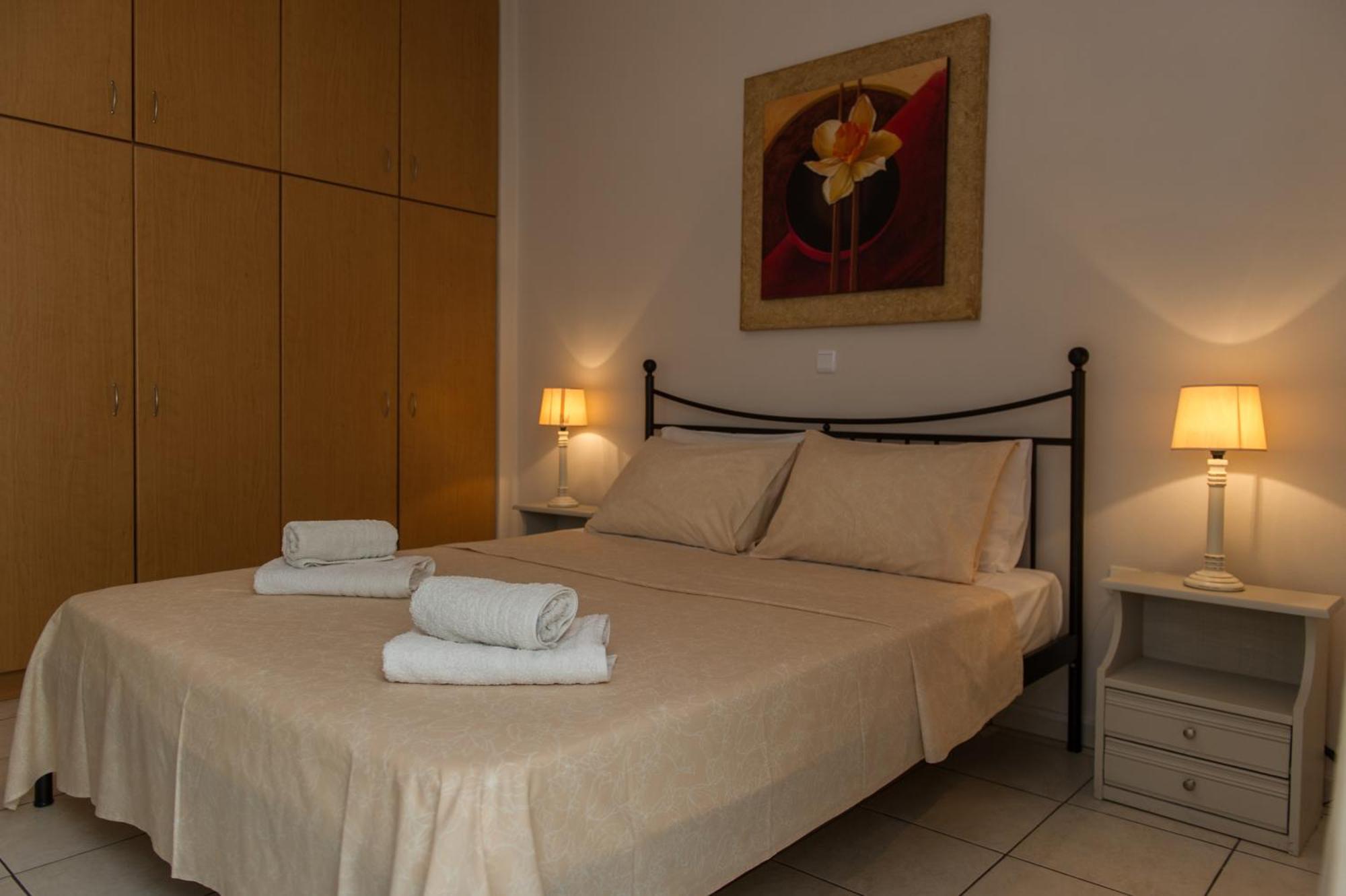 Kamari Blue Apartments Kalamata Zewnętrze zdjęcie