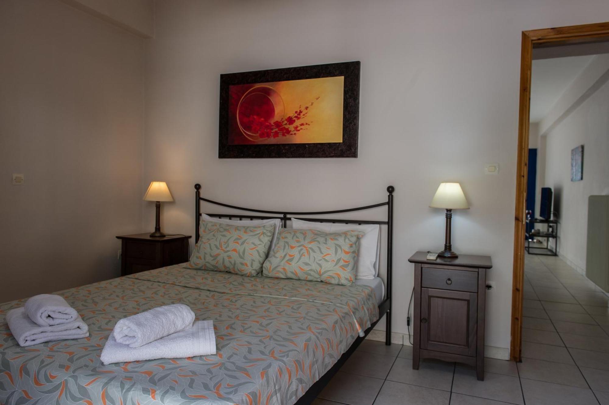 Kamari Blue Apartments Kalamata Zewnętrze zdjęcie